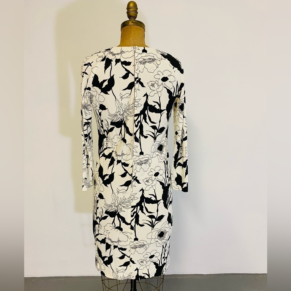 Vintage 1970s Dress, Loomtogs Brand Long Sleeve Dress with Black & White Floral - Picture 9 of 12